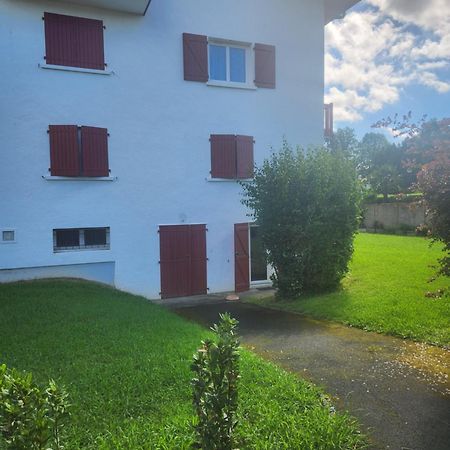 Studio Sur Les Fleuristes Cambo-les-Bains Kültér fotó